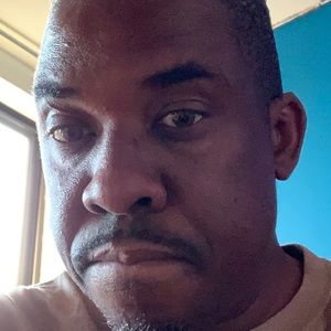 Meet your Posher, Damian